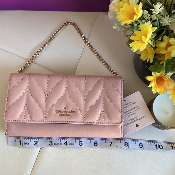 NWT KATE SPADE NEW YORK Milou Briar Lane Quilted Wallet & Phone Holder - Picture 13 of 14